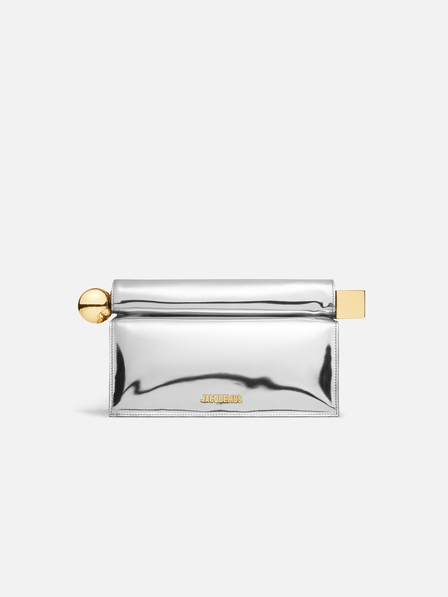 The Rond Carré clutch