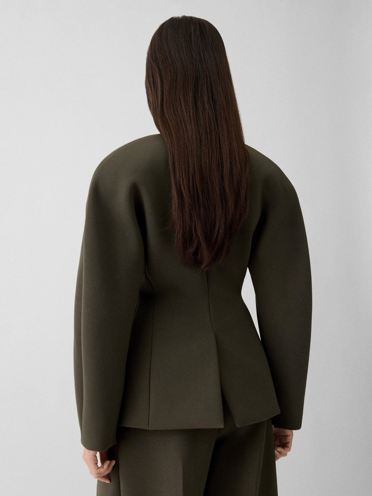 The Ovalo jacket