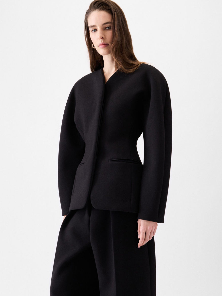 The Ovalo jacket