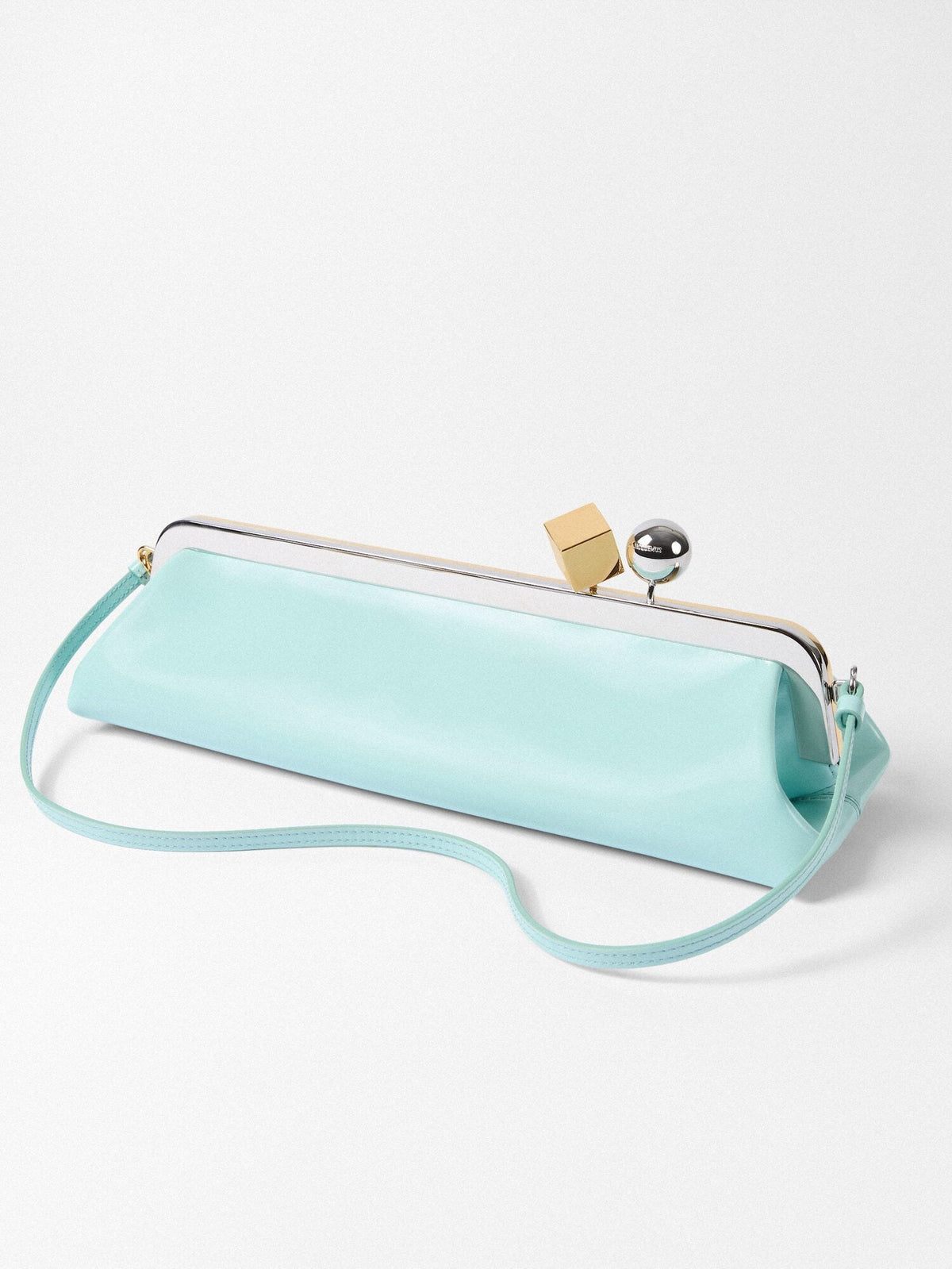 The Salon clutch