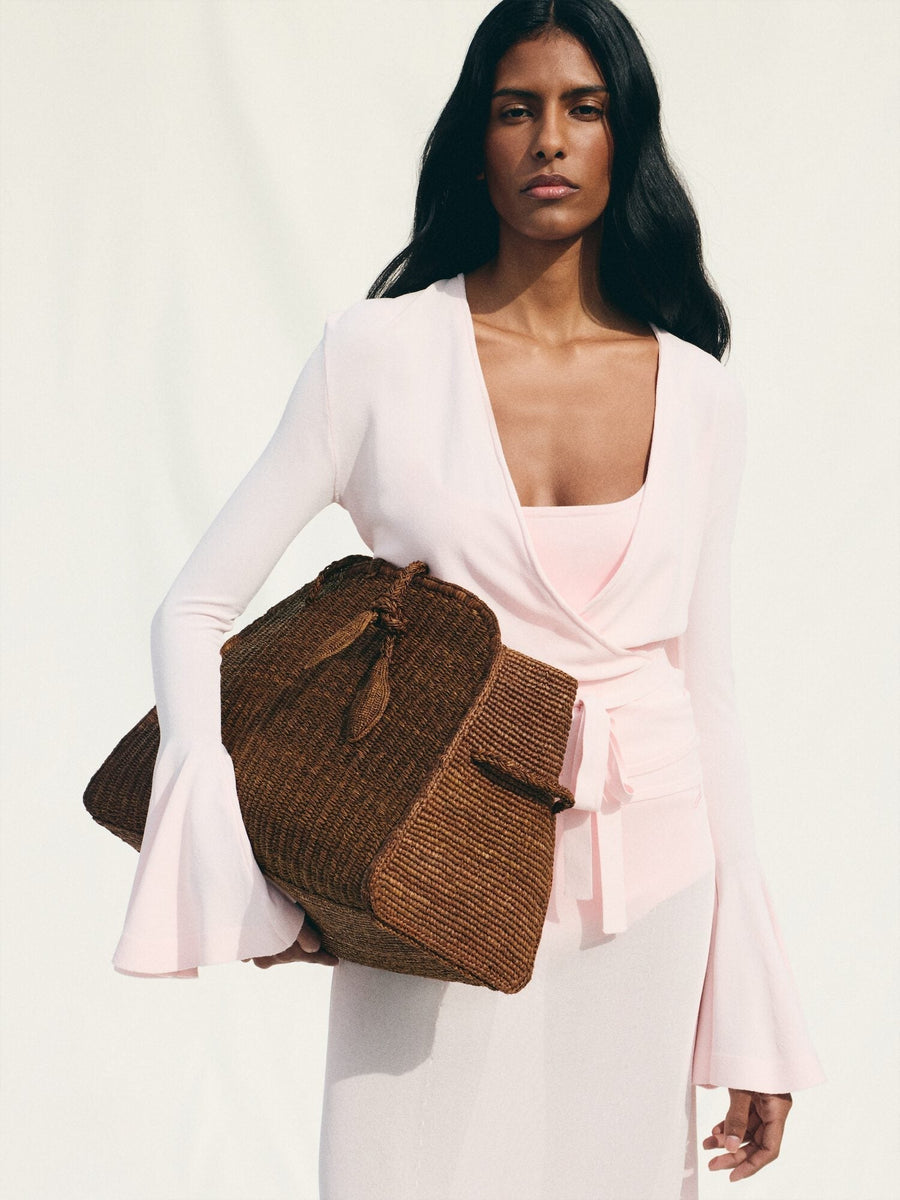 The large raffia Turismo