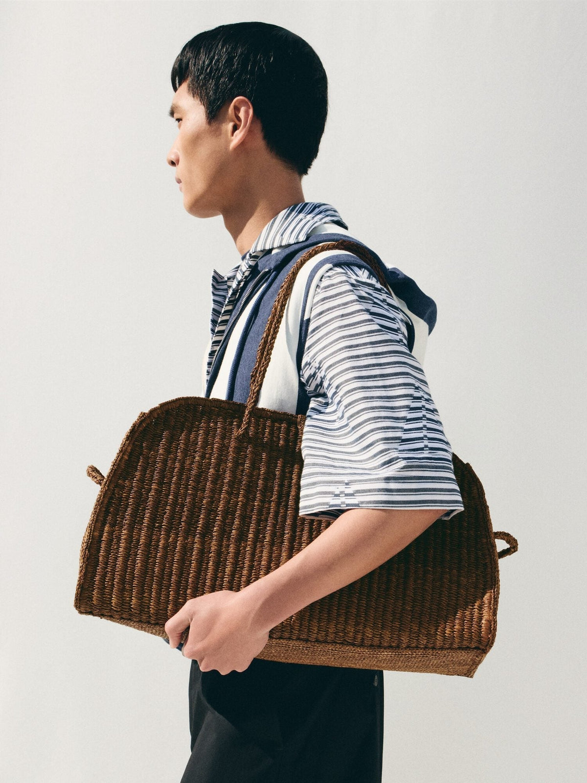 The large raffia Turismo