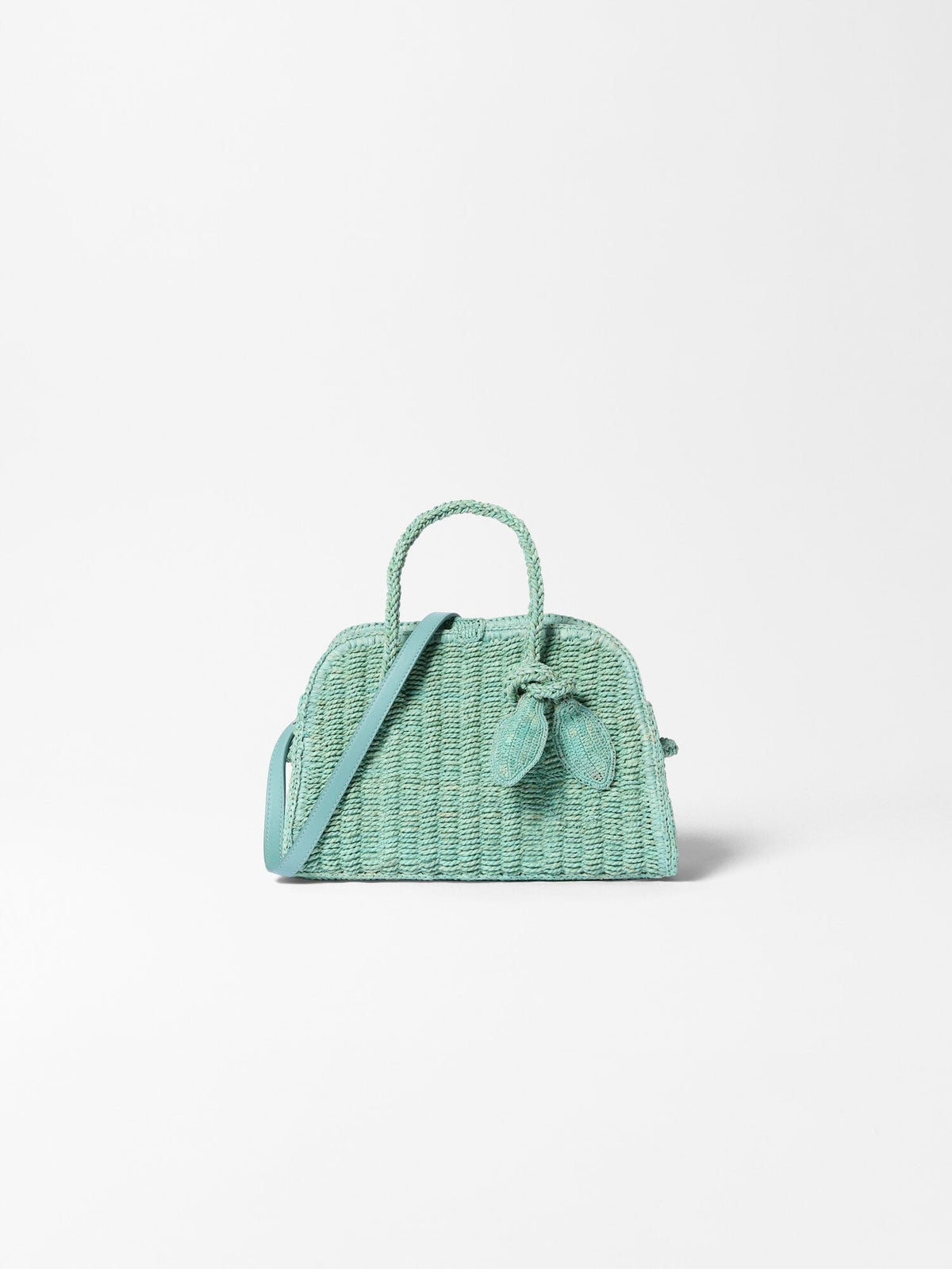 The small raffia Turismo