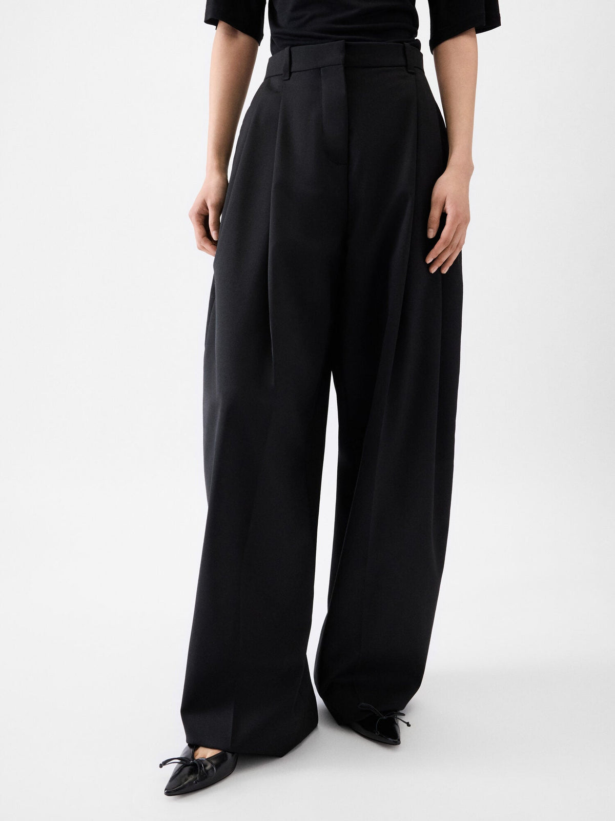 The Man's pants