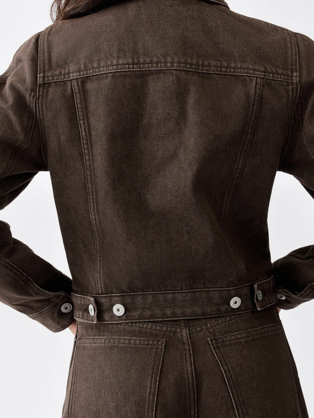 The de-Nîmes Ovalo denim jacket